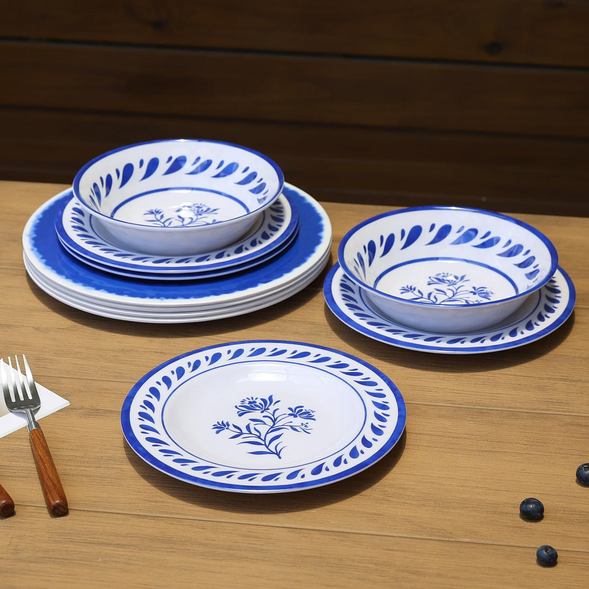 Blue 12-Piece Melamine Dinnerware Set F65374